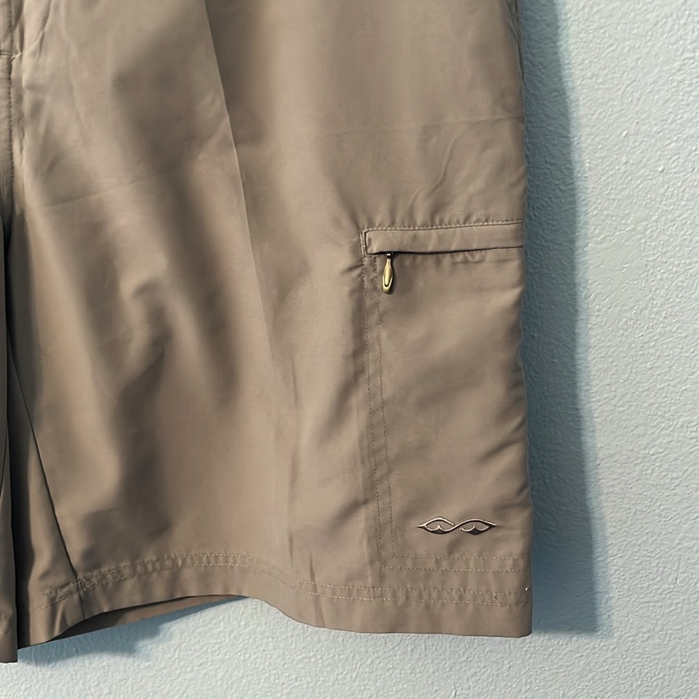 SNAKE EYES | Khaki Cargo Shorts - Picture 3 of 4